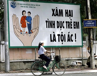 Xâm hại tình dục đối với trẻ em bị xử phạt như thế nào tại Việt Nam?